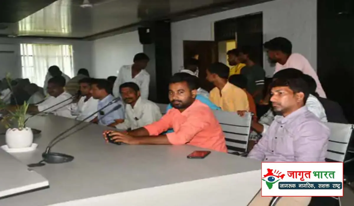 Auction of three ponds in Nagar Panchayat Chowk