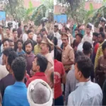 देवरिया में मंदिर, घाट का रास्ता बंद: ग्रामीणों ने किया प्रदर्शन, अवैध कब्जे का आरोप