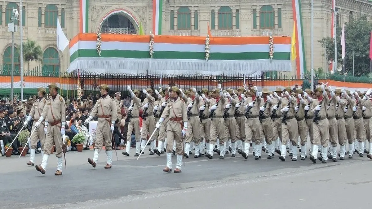 up-homeguard-recruitment-41424-posts-7-lakh-applications