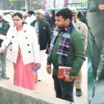 देवरिया में डीएम दिव्या मित्तल का औचक निरीक्षण, नालों से गुजर रही पेयजल पाइपलाइनों पर जताई कड़ी नाराजगी