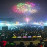 देवरिया में नए साल 2026 का जश्न: ठंड में भी दिखा जबरदस्त उत्साह, आतिशबाजी से गूंजा शहर