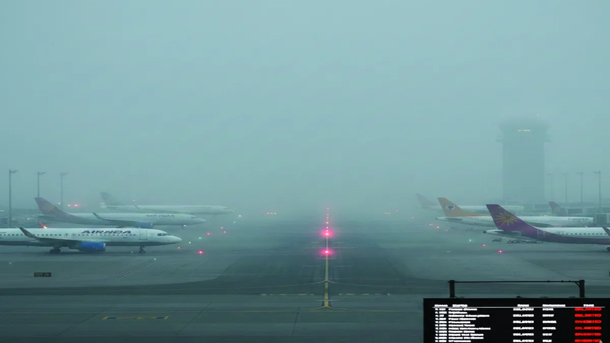 lucknow-airport-fog-flight-divert-delays