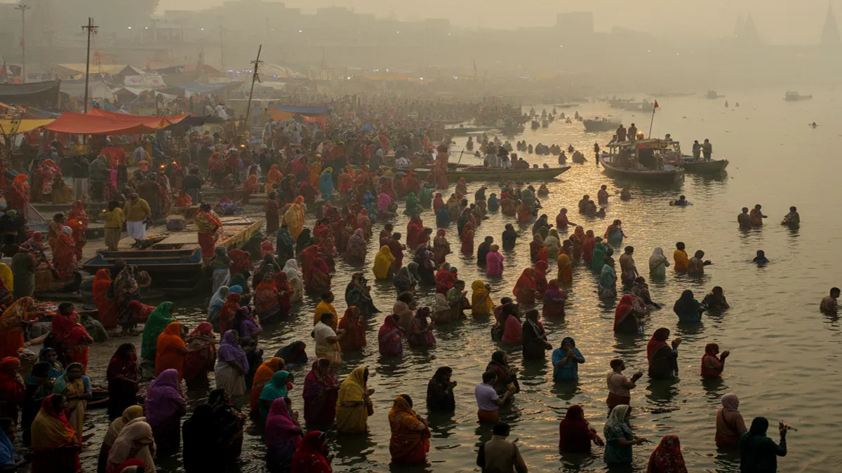 magh-mela-makar-sankranti-snan-sangam-crowd-2026
