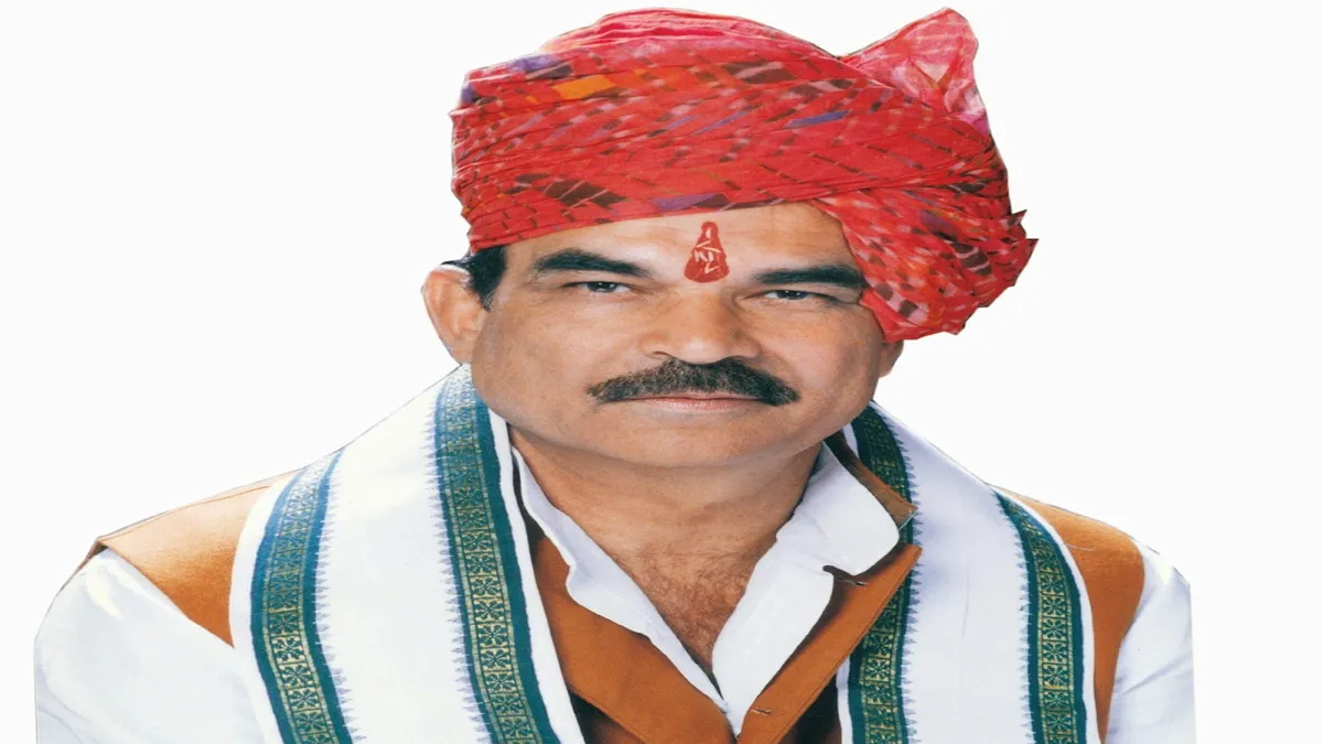 sambhal-zila-panchayat-election-dp-yadav-posters-politics