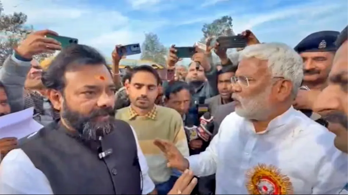 up-bjp-minister-mla-face-off-mahoba-swatantra-dev-singh-brijbhushan-rajput