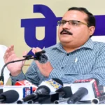 यूपी में एसआईआर पर चुनाव आयोग सख्त, लापरवाही पर 8 विधानसभा क्षेत्रों के ईआरओ तलब; 24 घंटे में आए 46 हजार से ज्यादा नए आवेदन