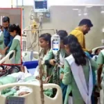 देवरिया में तिरंगा यात्रा के बाद कई छात्राओं की तबीयत बिगड़ी, मेडिकल कॉलेज में भर्ती