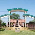 मेरठ कृषि विश्वविद्यालय में छात्रा ने तीसरी मंजिल से लगाई छलांग, परीक्षा विवाद का लगाया आरोप; जांच समिति गठित